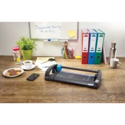 Avery® A4 Office Trimmer - Each -Organized Desk Outlet Store APPL A4TR 5018009129108 2 YTnxYsYPX0