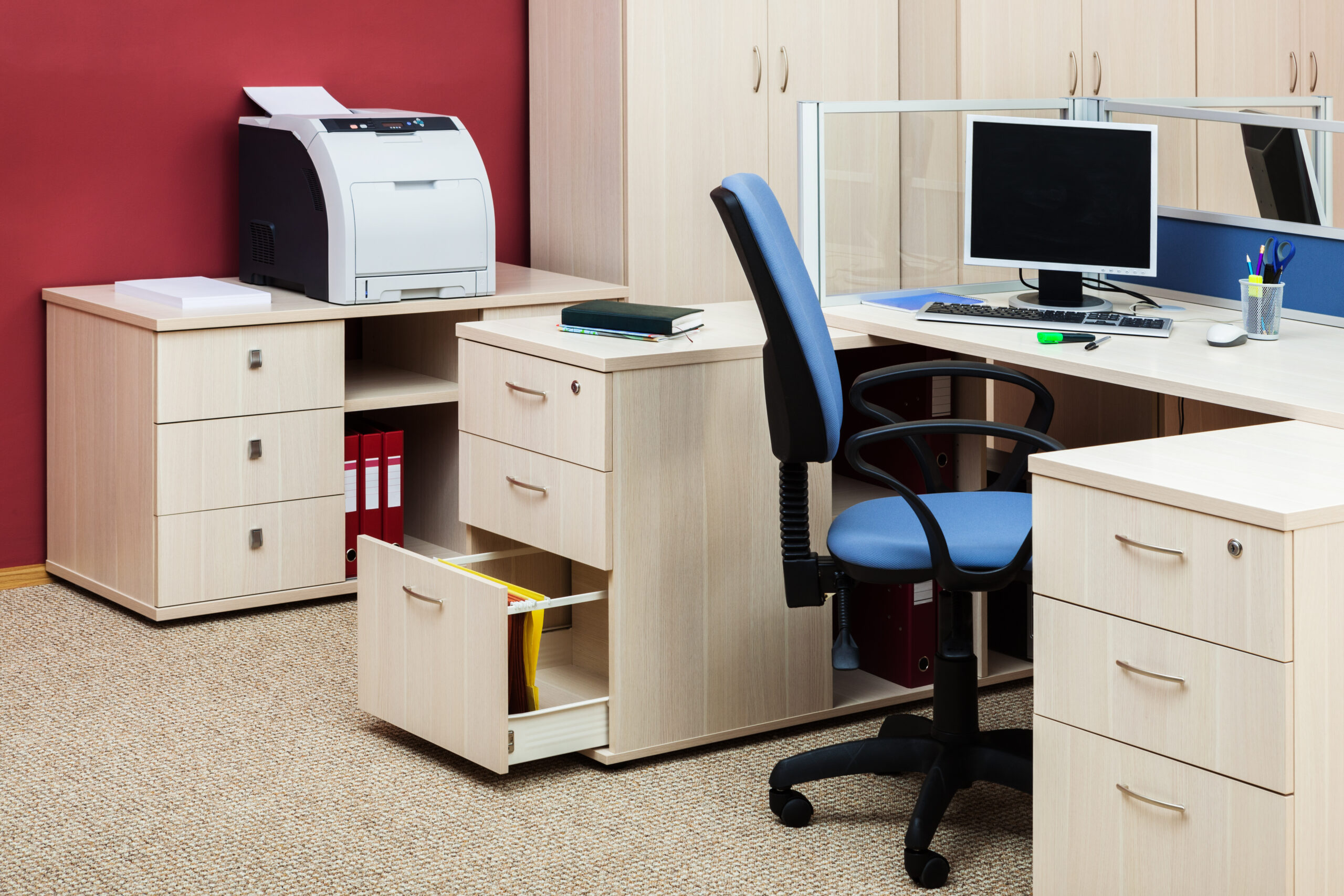 Organized Desk Outlet Store -Organized Desk Outlet Store AdobeStock 296769977 scaled 1